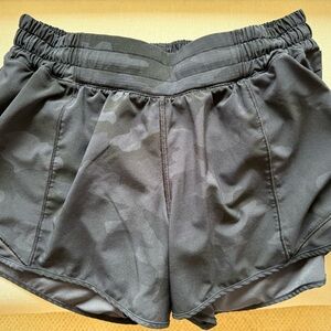 Lululemon Women's Black Camouflage Shorts. Size 6.